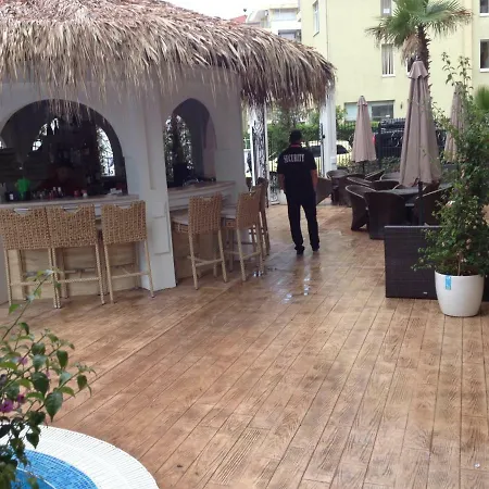 In Harmony Suites 9 * סאני ביץ'